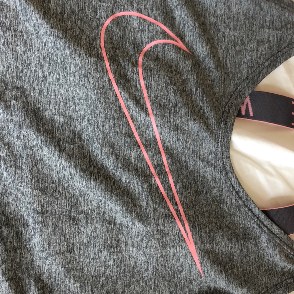 NIKE TANK TOP - Picture 3 of 3
